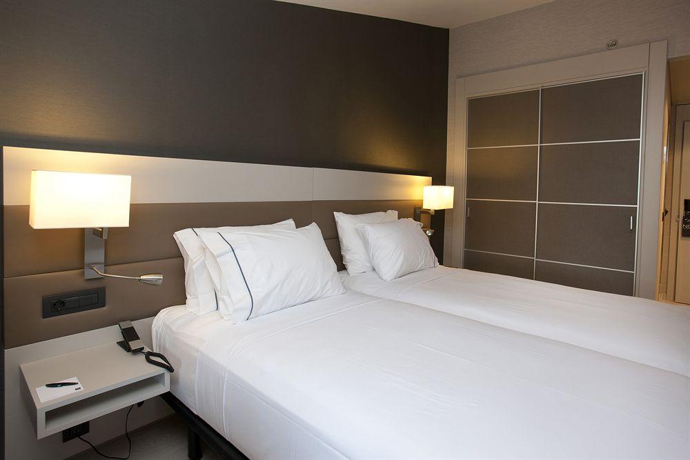Sh Colon Valencia Hotel Bagian luar foto