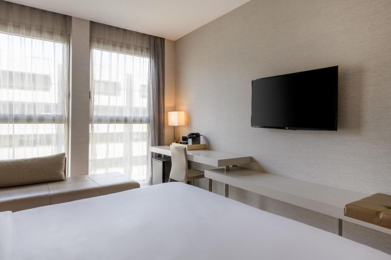 Sh Colon Valencia Hotel Bagian luar foto